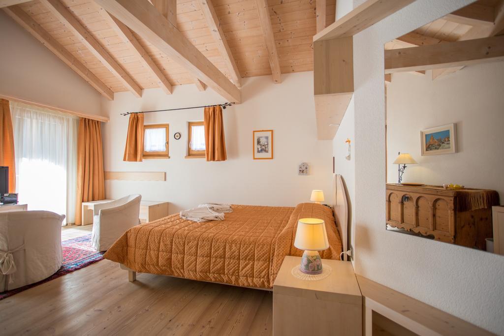 Castelir Suite Hotel Panchia Δωμάτιο φωτογραφία